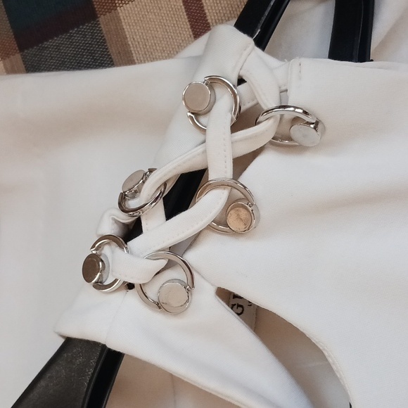 Winter White Sleeveless Bodycon Dress - Picture 6 of 7